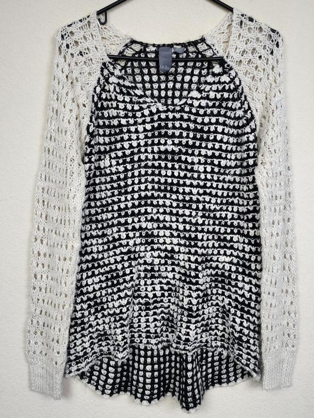 Quinn Large Long Sleeve Sweater